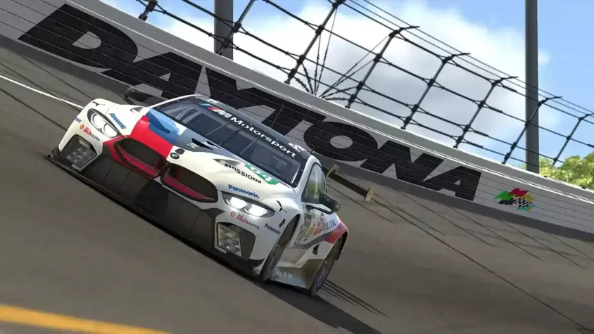 Машина BMW на трассе Daytona в iRacing