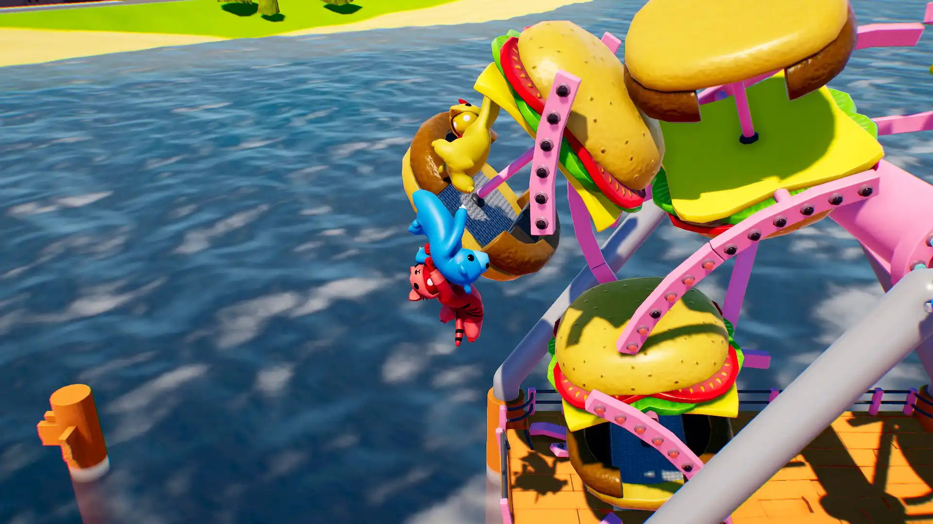 Весёлый хаос на вращающемся аттракционе в Gang Beasts.