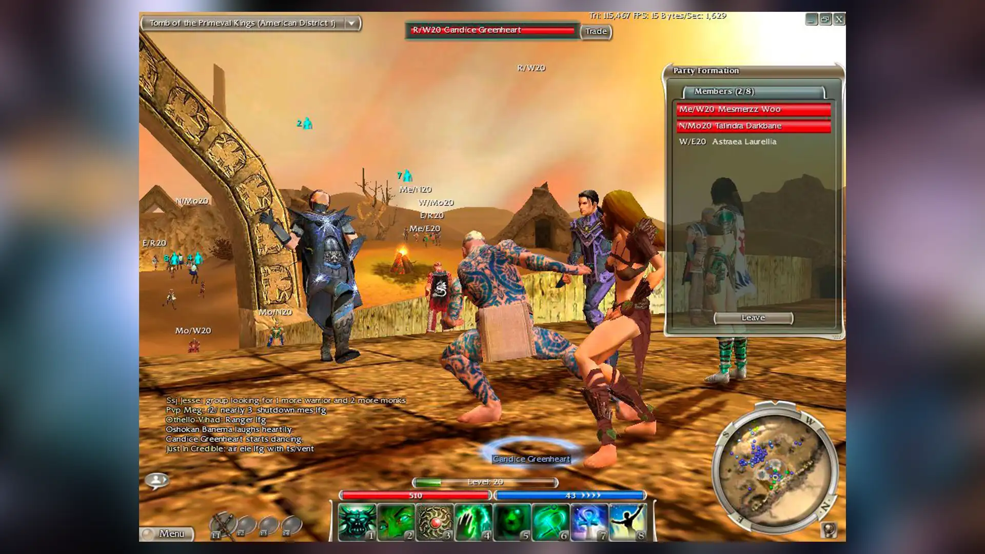 Игроки в подземелье "Томбы Древних Королей" в Guild Wars.