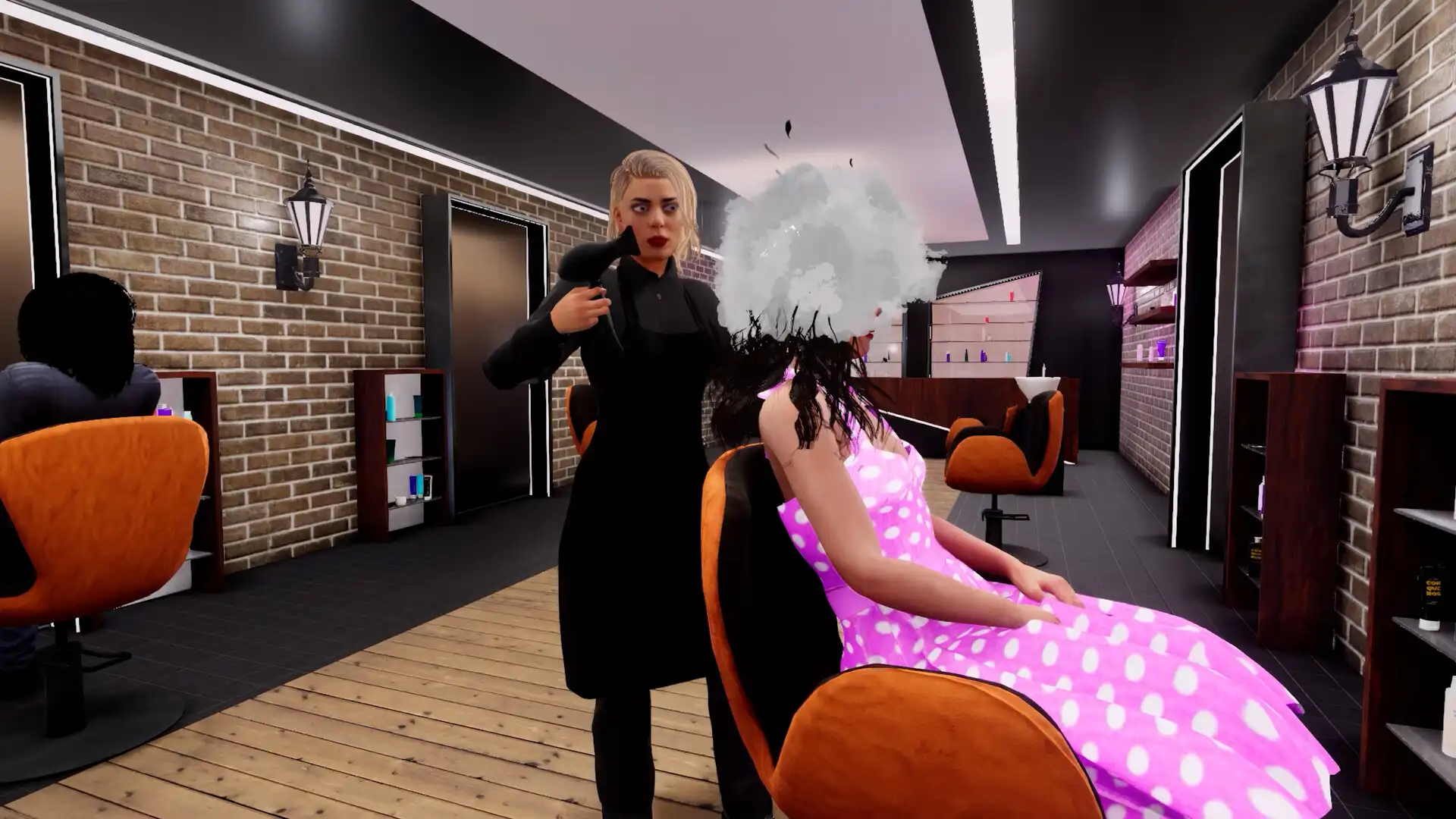 Парикмахер наносит шампунь клиенту в Hairdresser Simulator