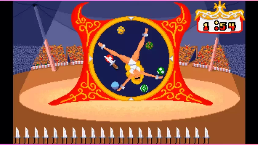 Жонглёрша в Freddys Big Top o’ Fun