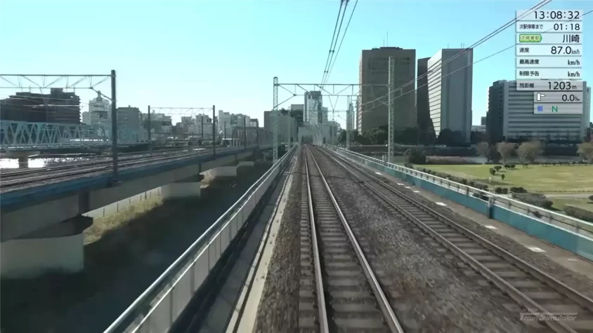 Скриншот с платформы в JR EAST Train Simulator