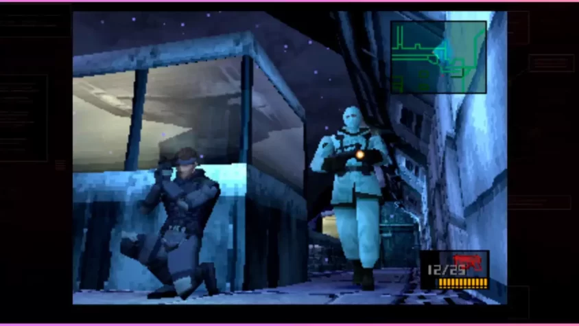 Скриншот из Metal Gear Solid с прятанием от охранника