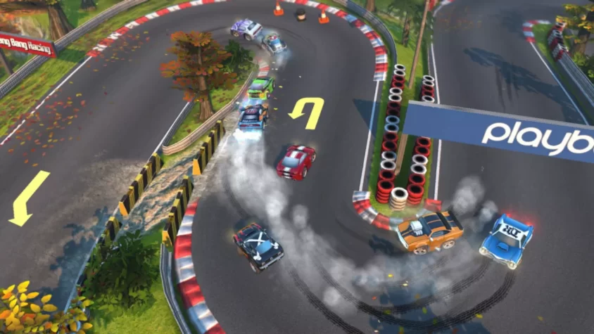 Гонки на трассе с крутыми поворотами в Bang Bang Racing