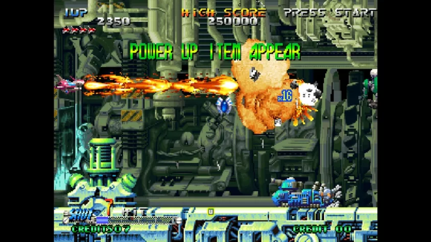 Геймплей Blazing Star с надписью 'POWER UP ITEM APPEAR' и ярким взрывом