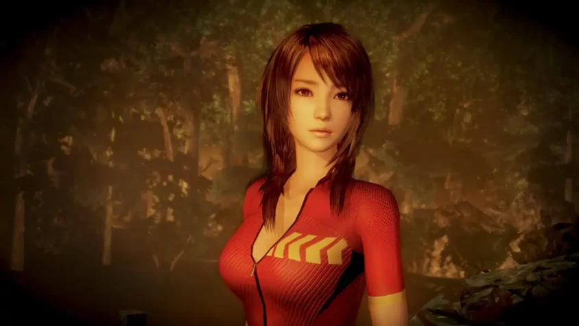 Персонаж в костюме в лесу в Fatal Frame: Maiden of Black Water