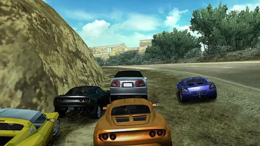 Гонка с множеством машин в Need for Speed: Hot Pursuit 2