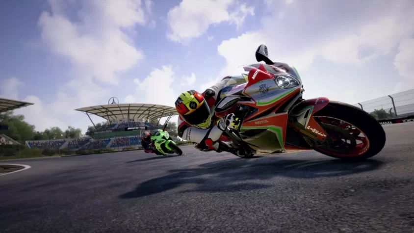 Гонка с участием мотоцикла MV Agusta в RiMS Racing