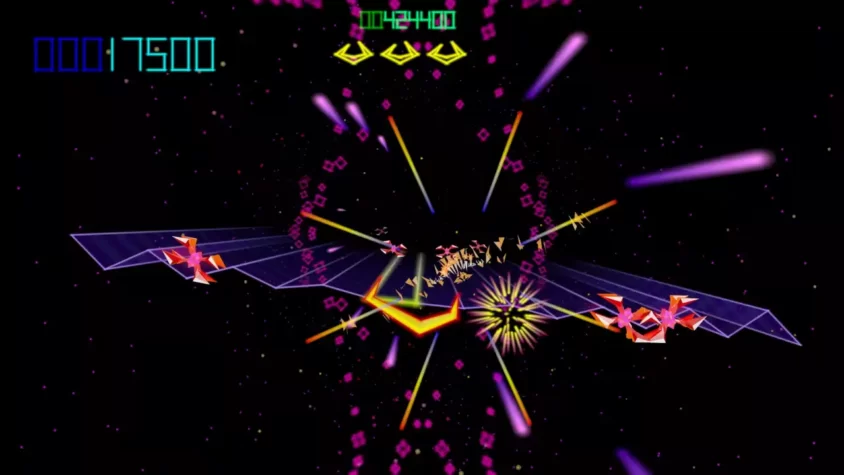Сражение с врагами и взрывами в Tempest 4000