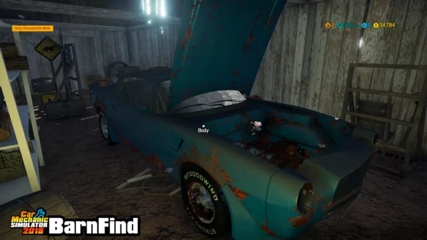 Автомобиль в ужасном состоянии в BarnFind в Car Mechanic Simulator 2018