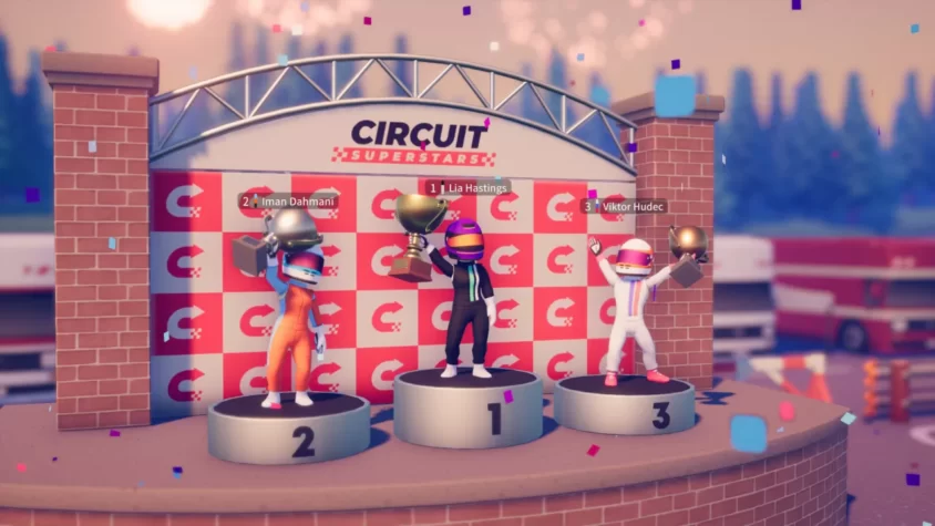 Победители на подиуме в игре Circuit Superstars, с трофеями