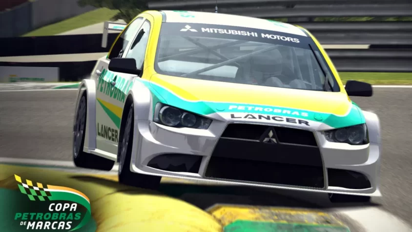 Машина Mitsubishi Lancer на гоночной трассе в Copa Petrobras de Marcas