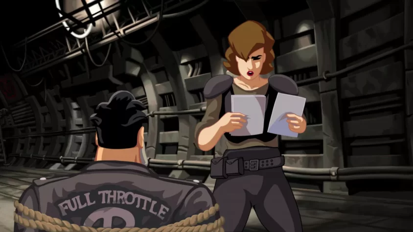 Главный герой связан и сидит, пока женщина читает бумаги в Full Throttle Remastered