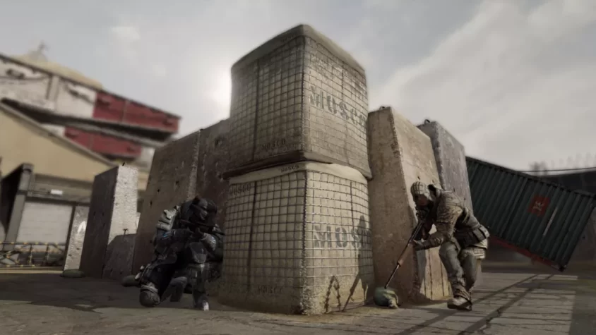 В Ironsight два бойца прячутся за укрытиями, готовясь к следующей атаке