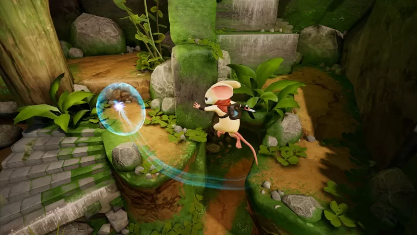 Мышь прыгает по платформам с магической сферой в игре Moss