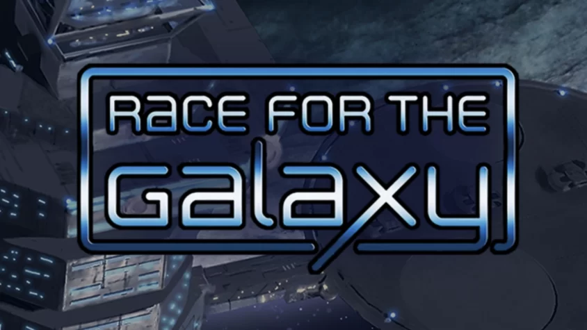 Обложка игры Race for the Galaxy с космическим фоном и логотипом