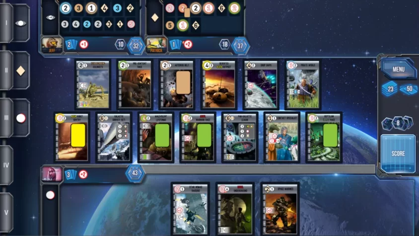 Игровой процесс Race for the Galaxy с картами, активированными действиями и статистикой игроков