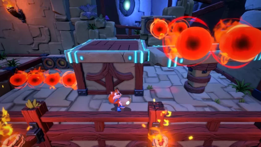 Лаки сражается с огненными шарами, пытаясь избежать их в Super Lucky’s Tale