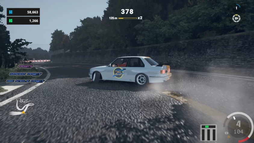 Машина с номером 25 на повороте в игре The Drift Challenge